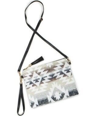 NWT Gray Aztec Pattern Fringe Crossbody/Wristlet Bag